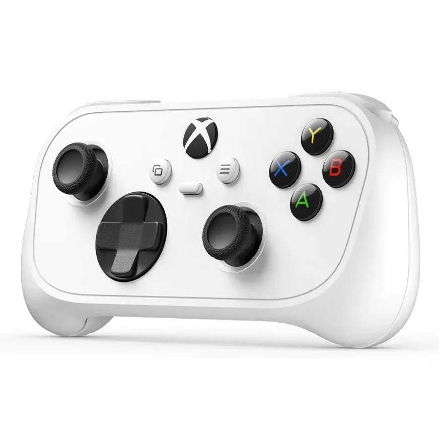Controle Xbox Nano branco visto de frente, com dois analógicos, direcional e botões ABXY